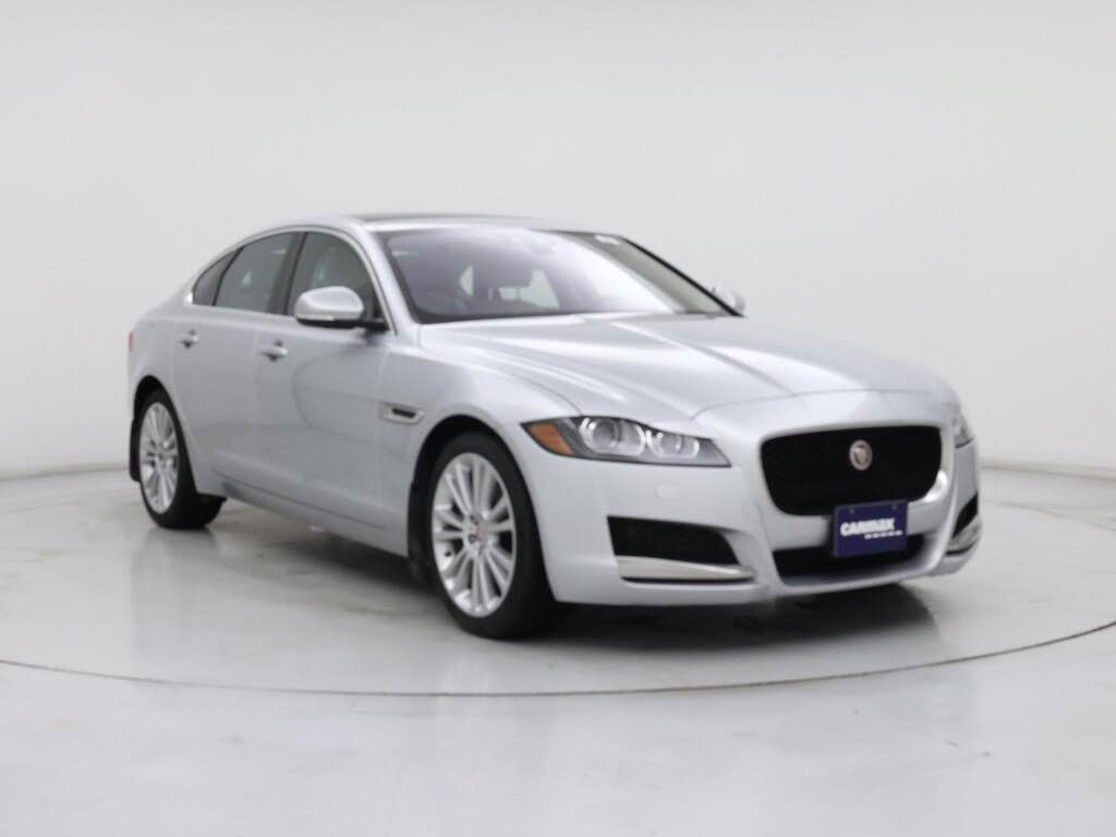 2017 Jaguar XF 20d Prestige RWD