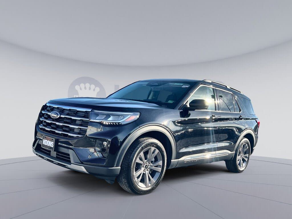 2025 Ford Explorer Active AWD