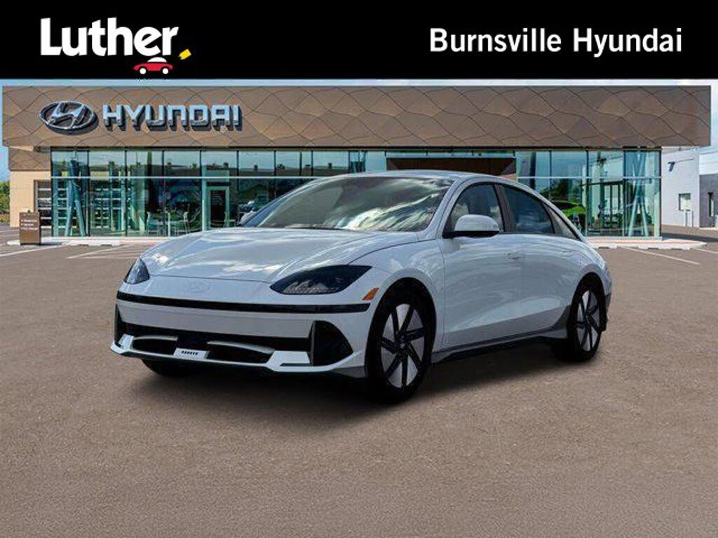 2025 Hyundai Ioniq 6 SE AWD