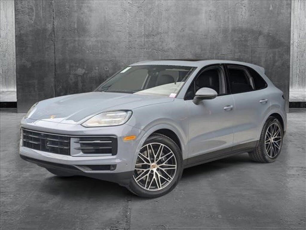 2025 Porsche Cayenne AWD
