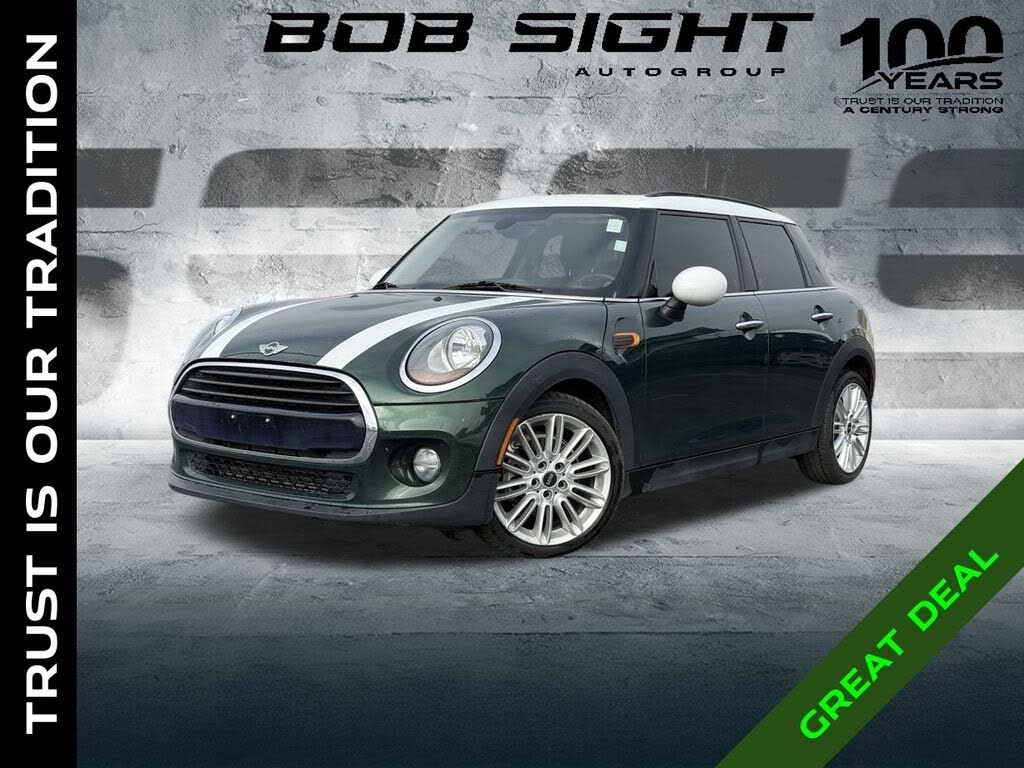 2017 MINI Cooper 4-Door Hatchback FWD