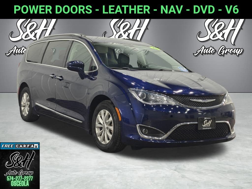 2018 Chrysler Pacifica Touring L FWD