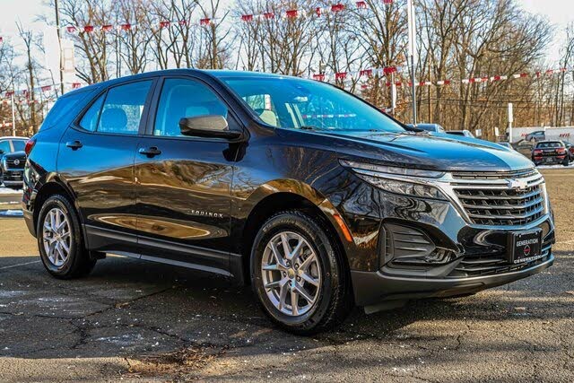 2023 Chevrolet Equinox LS FWD with 1LS