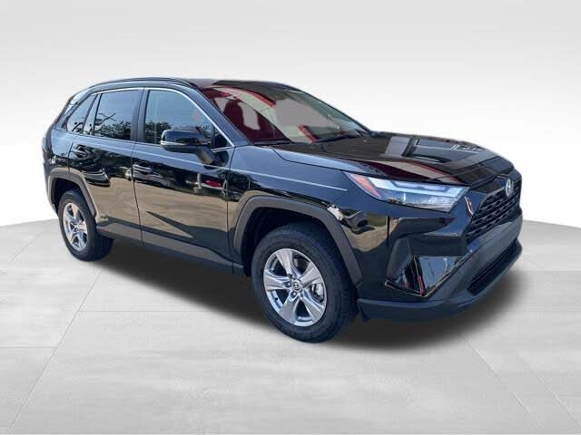 2025 Toyota RAV4 Hybrid XLE AWD