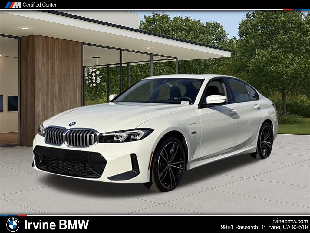 2023 BMW 3 Series 330e Hybrid Plug-in RWD