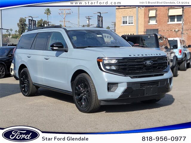 2025 Ford Expedition Platinum 4WD