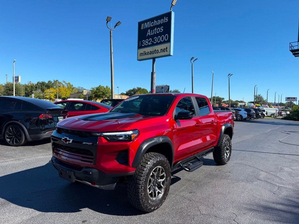 2023 Chevrolet Colorado ZR2 Crew Cab 4WD