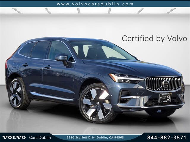 2023 Volvo XC60 Recharge T8 Ultimate Bright Theme eAWD