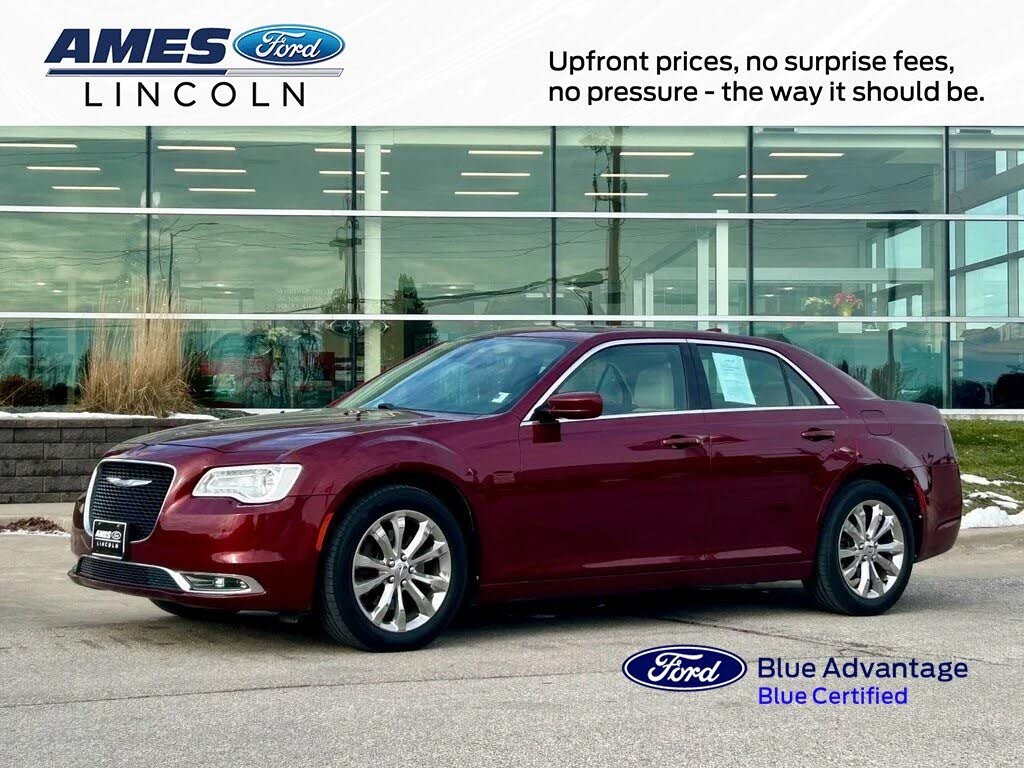 2017 Chrysler 300 Limited AWD