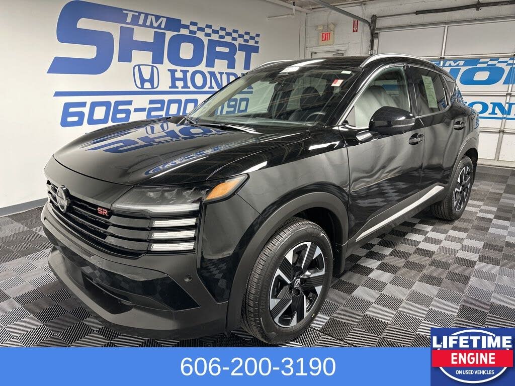 2025 Nissan Kicks SR AWD