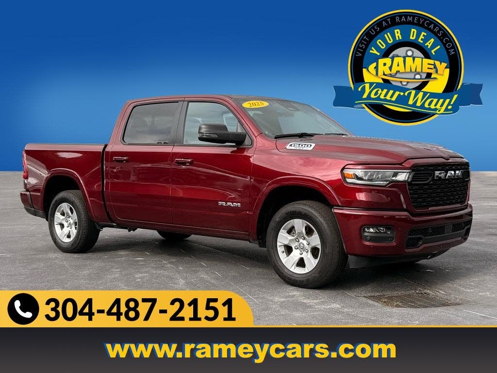 2025 RAM 1500 Big Horn Crew Cab 4WD