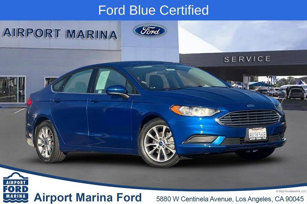 2017 Ford Fusion SE