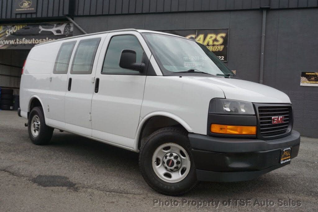 2021 GMC Savana Cargo 2500 RWD