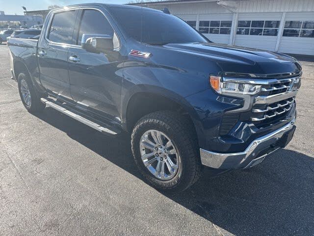 2023 Chevrolet Silverado 1500 LTZ Crew Cab 4WD