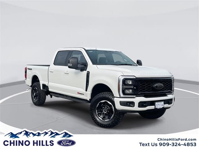 2026 Ford F-350 Super Duty Lariat Crew Cab 4WD