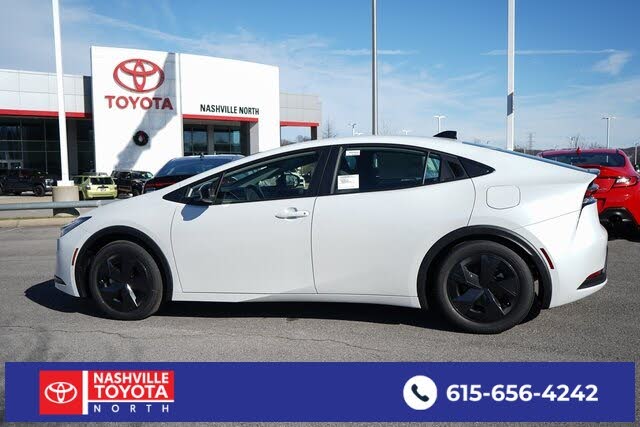 2026 Toyota Prius LE FWD