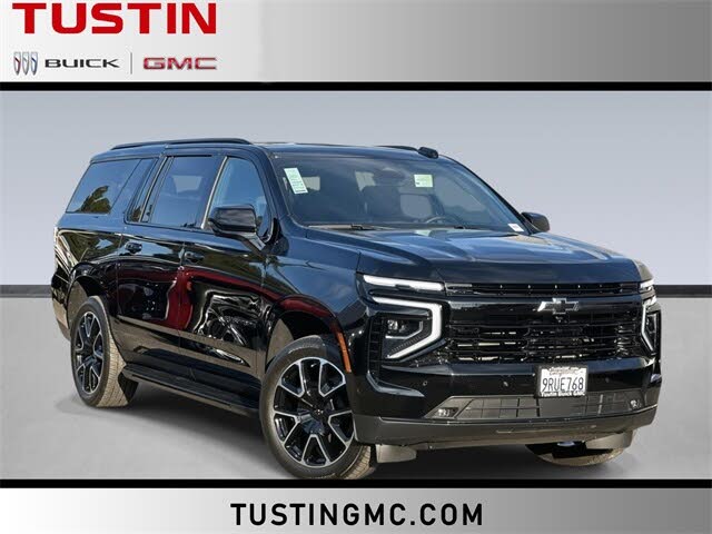 2025 Chevrolet Suburban RST 4WD