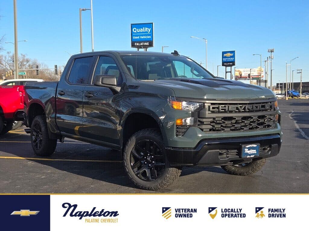 2026 Chevrolet Silverado 1500 Custom Trail Boss Crew Cab 4WD