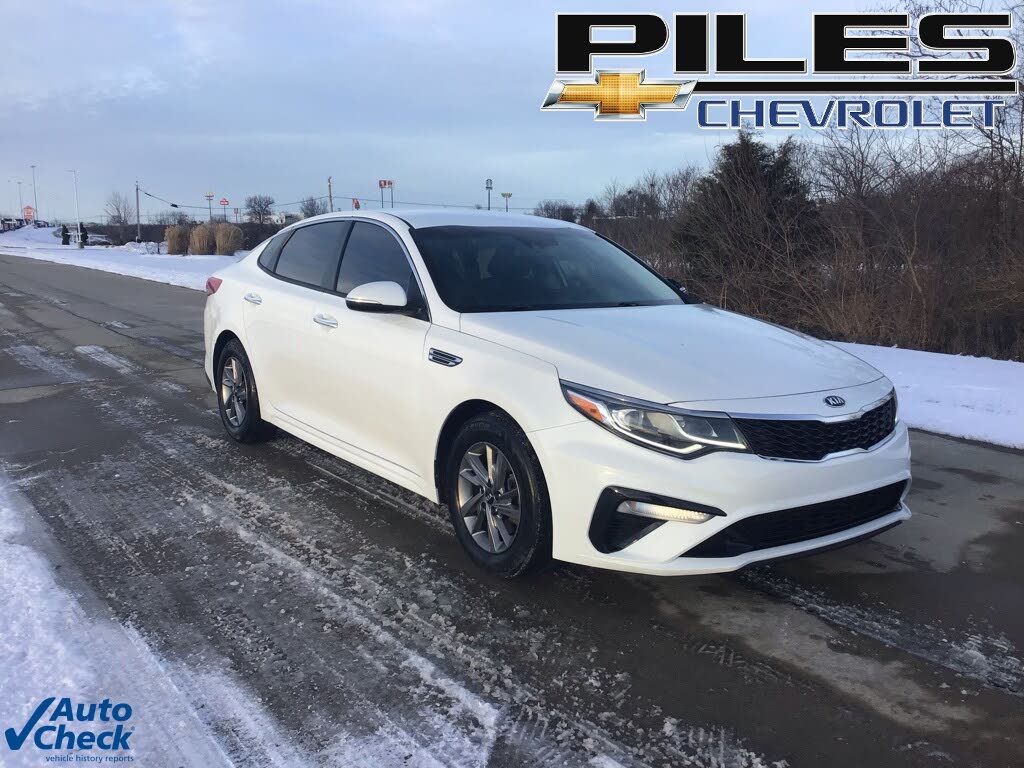 2019 Kia Optima LX FWD