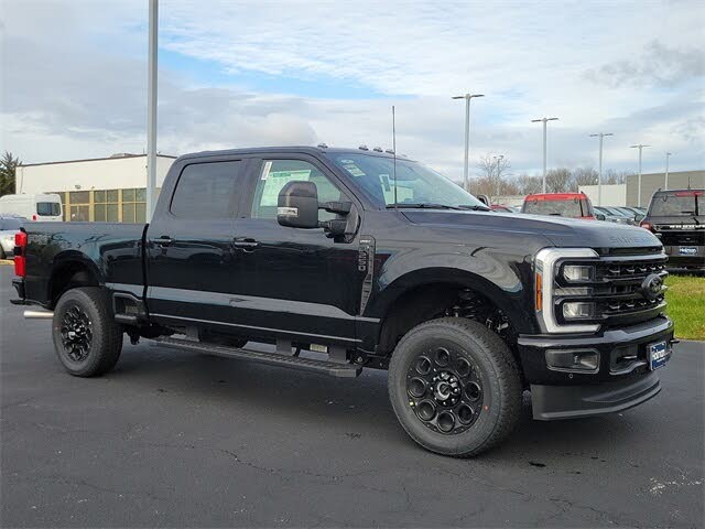 2024 Ford F-250 Super Duty Lariat Crew Cab 4WD
