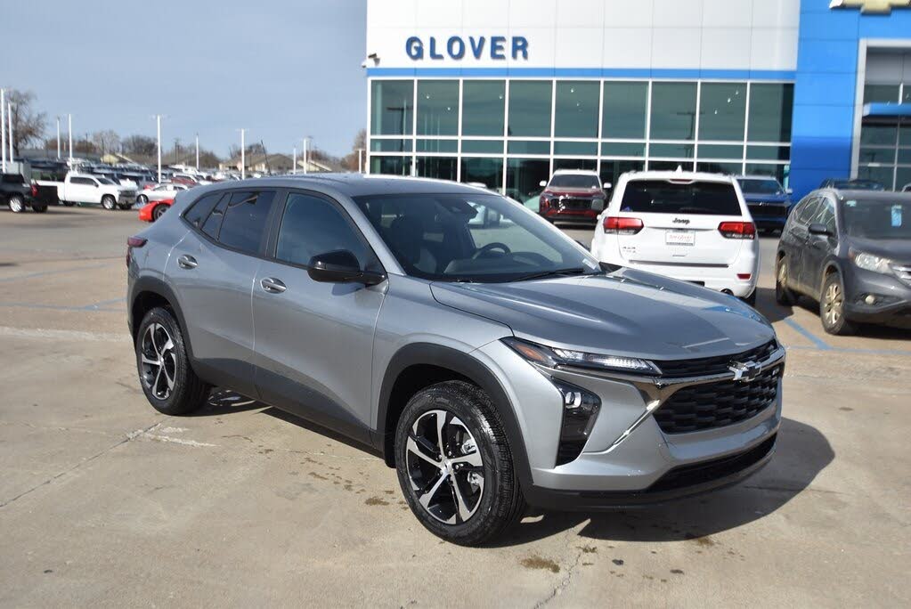 2026 Chevrolet Trax RS with 1RS FWD