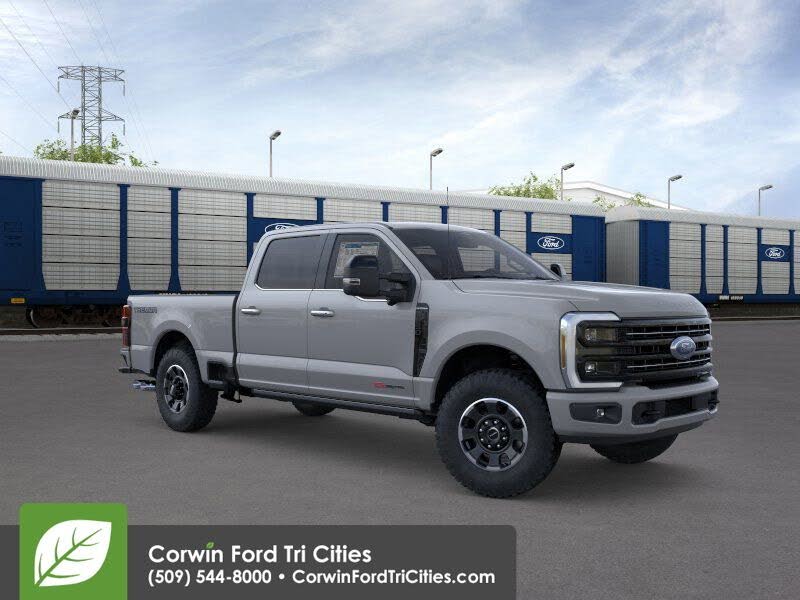 2026 Ford F-250 Super Duty Platinum Crew Cab 4WD