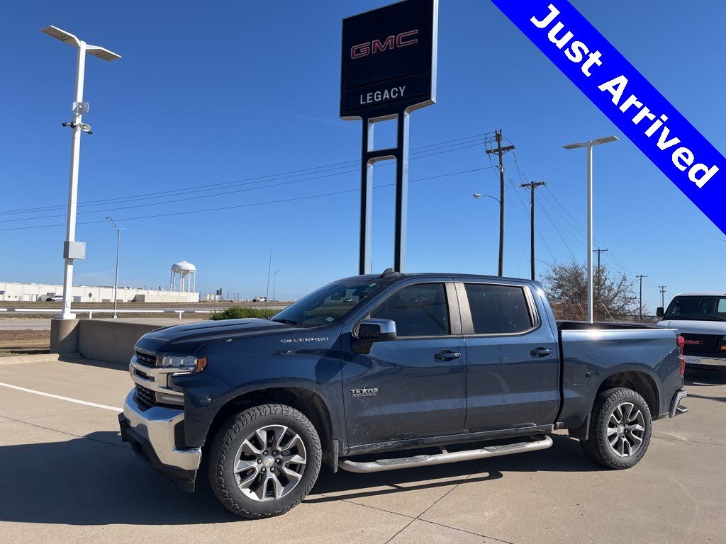 2022 Chevrolet Silverado 1500 LT Crew Cab RWD