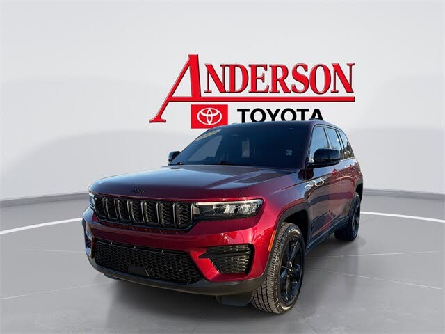 2023 Jeep Grand Cherokee Altitude 4WD