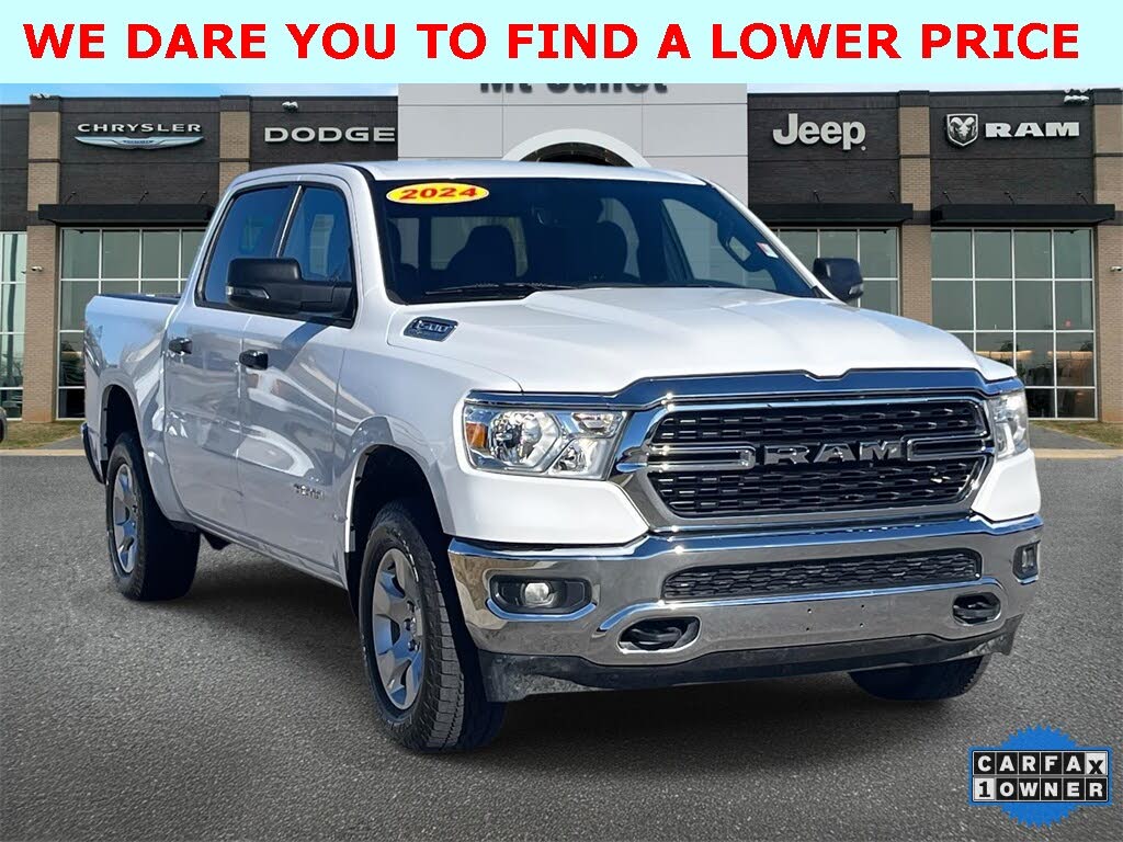 2024 RAM 1500 Big Horn Crew Cab 4WD