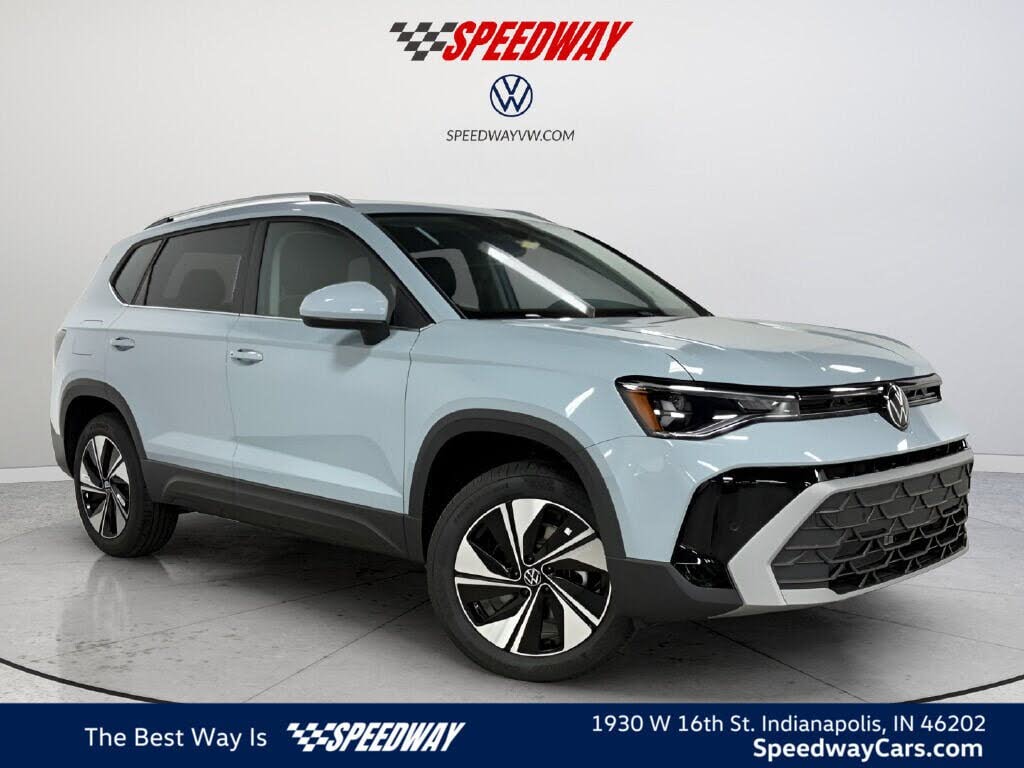 2025 Volkswagen Taos SE 4Motion
