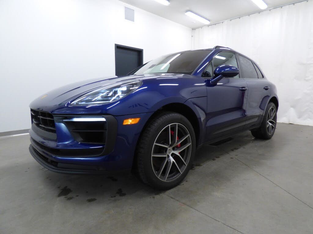 2023 Porsche Macan S AWD