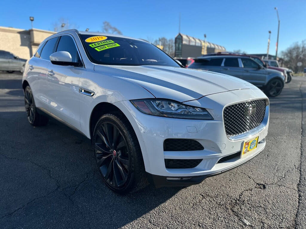 2019 Jaguar F-PACE 30t Portfolio AWD