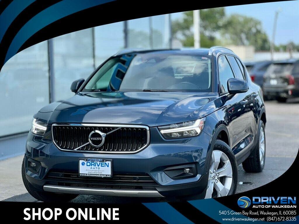 2021 Volvo XC40 T4 Momentum FWD