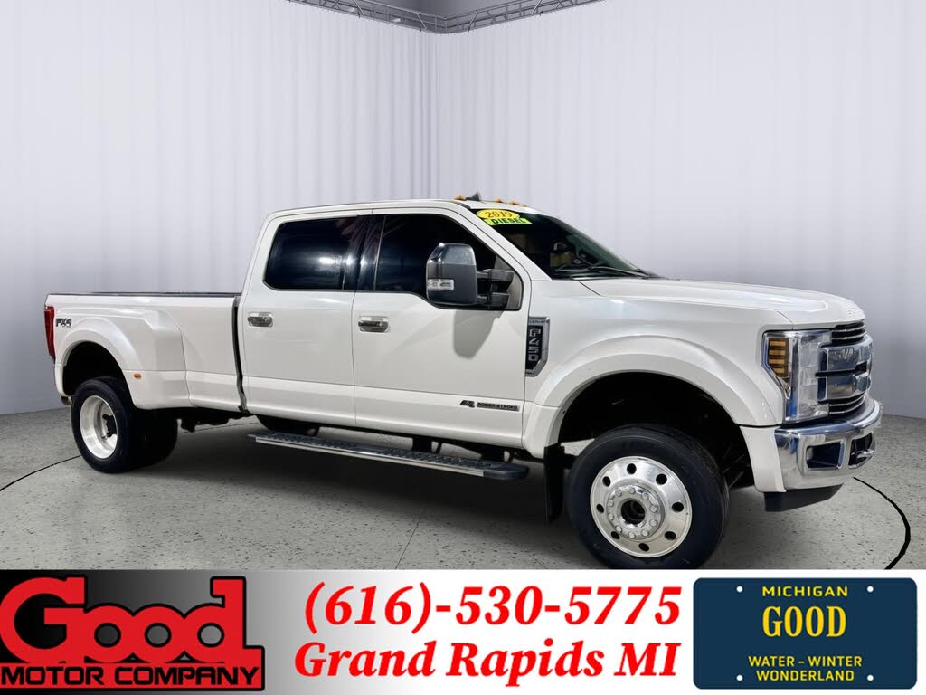 2019 Ford F-450 Super Duty Lariat Crew Cab LB DRW 4WD