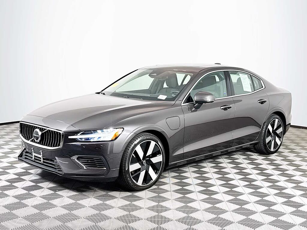 2023 Volvo S60 Recharge T8 Ultimate Bright Theme eAWD