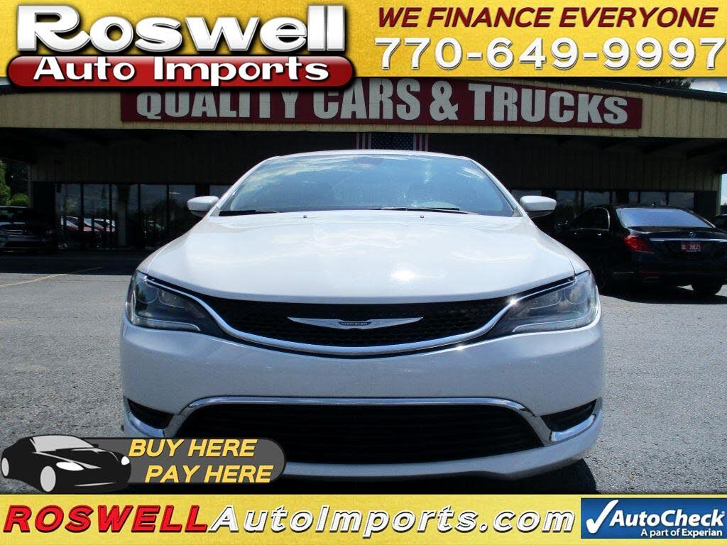 2016 Chrysler 200 Limited Sedan FWD