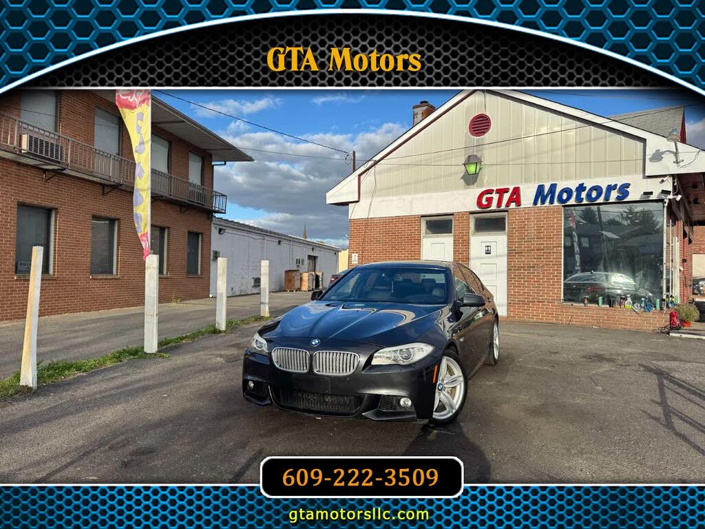 2013 BMW 5 Series 550i xDrive Sedan AWD