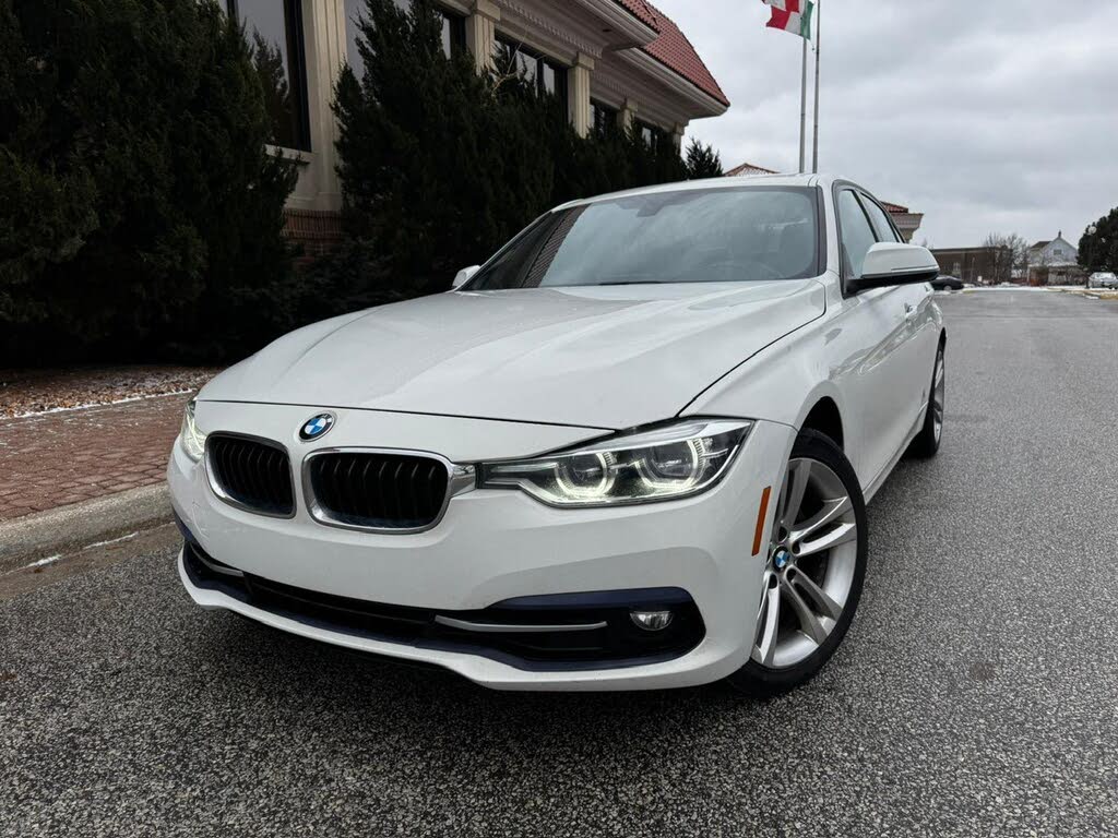 2018 BMW 3 Series 330i xDrive Sedan AWD