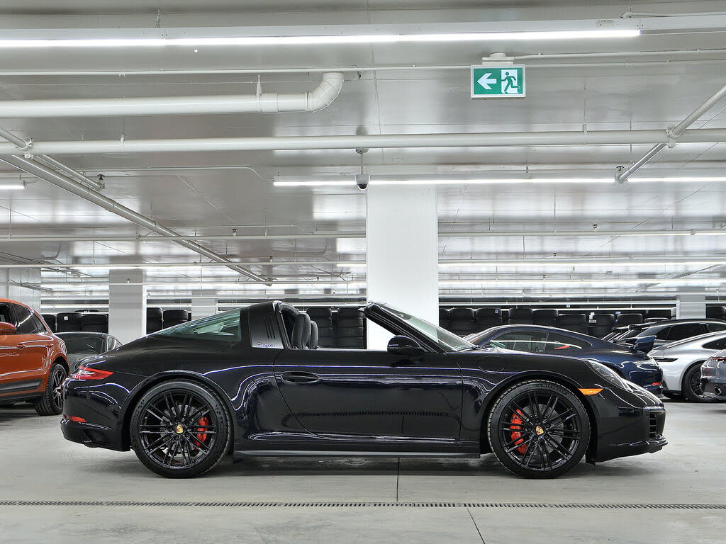 2019 Porsche 911 Targa 4S Cabriolet AWD
