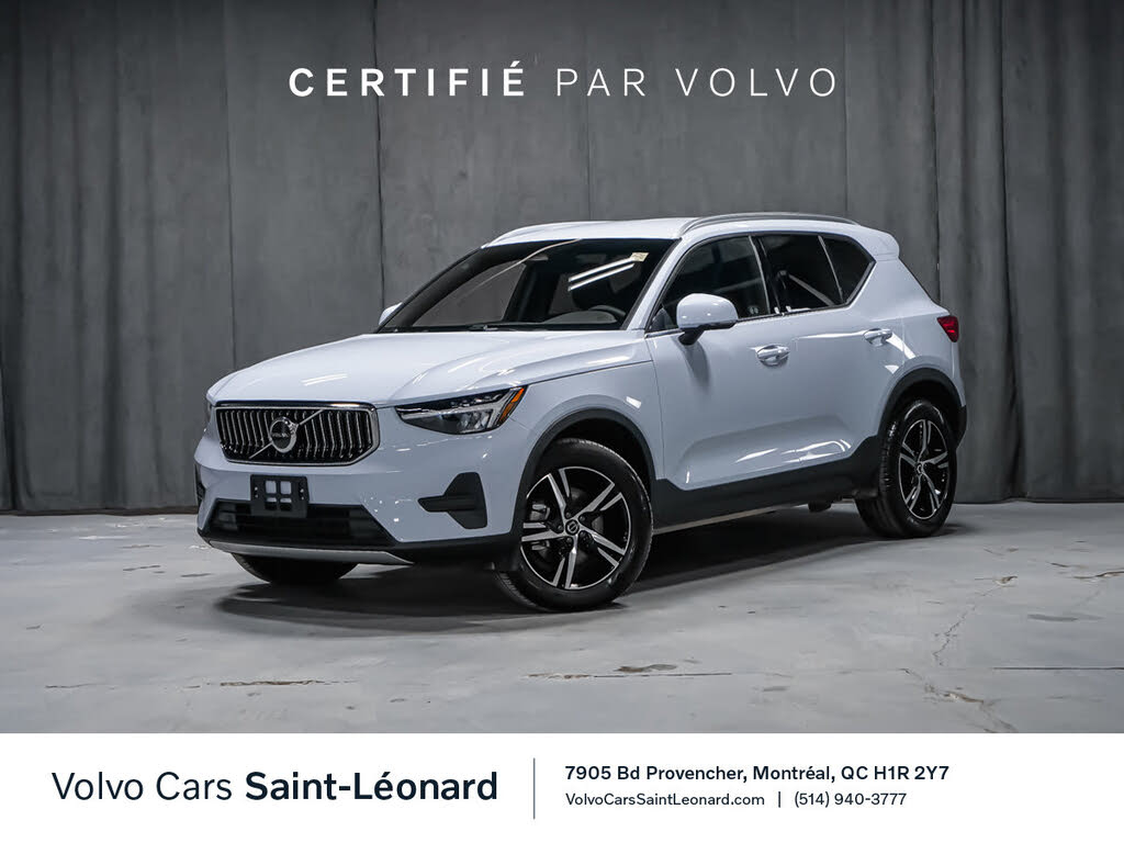 Volvo XC40 B5 Core Bright Theme AWD 2025