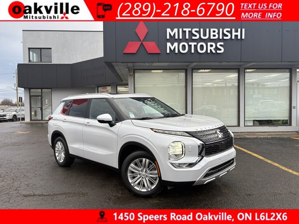 Mitsubishi Outlander LE S-AWC 2024