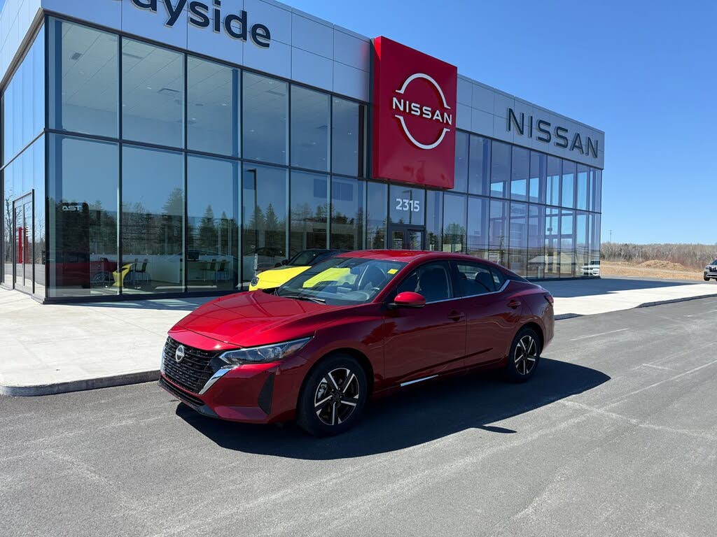 2025 Nissan Sentra SV FWD