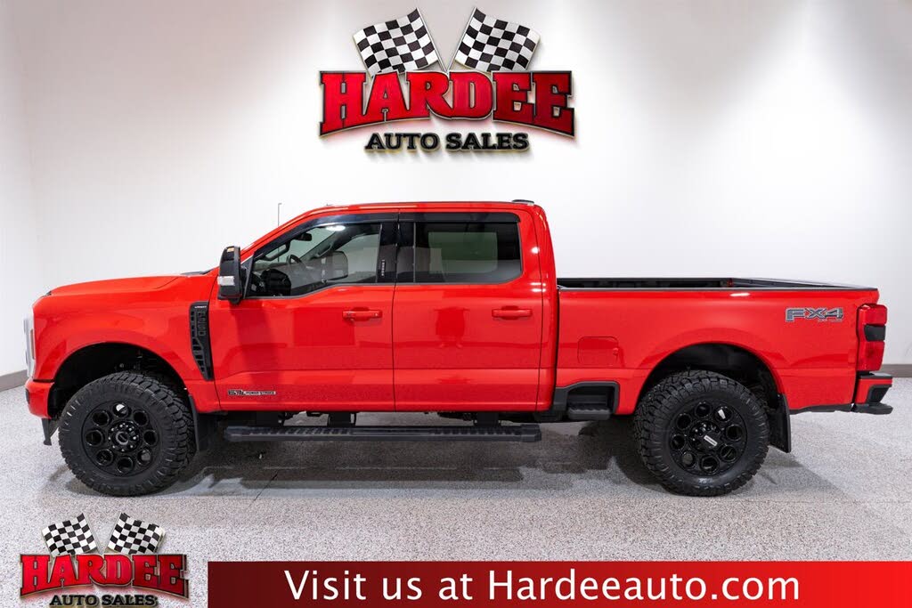 2024 Ford F-250 Super Duty Lariat Crew Cab 4WD