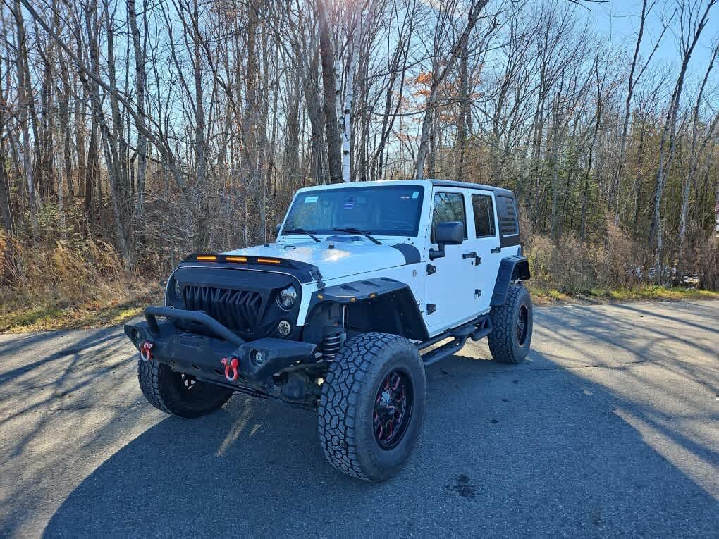 2016 Jeep Wrangler Unlimited Sahara 4WD