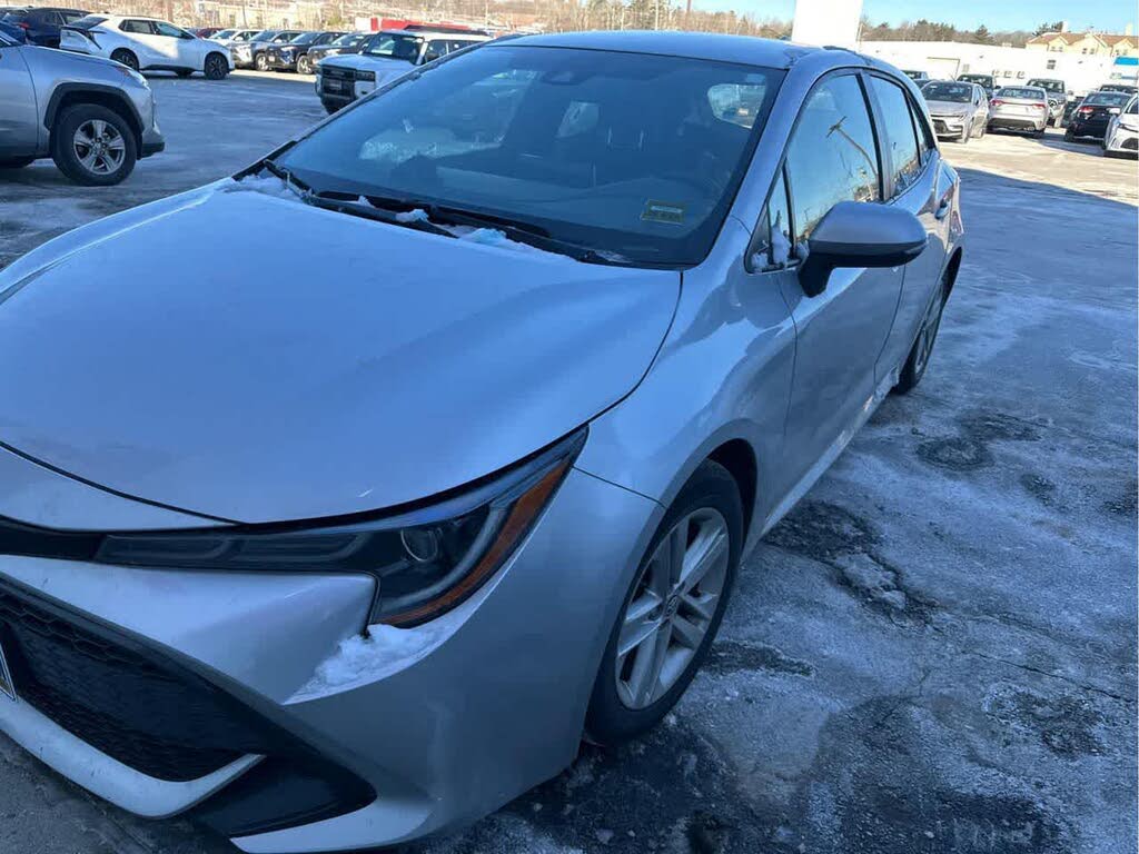 2022 Toyota Corolla Hatchback SE FWD