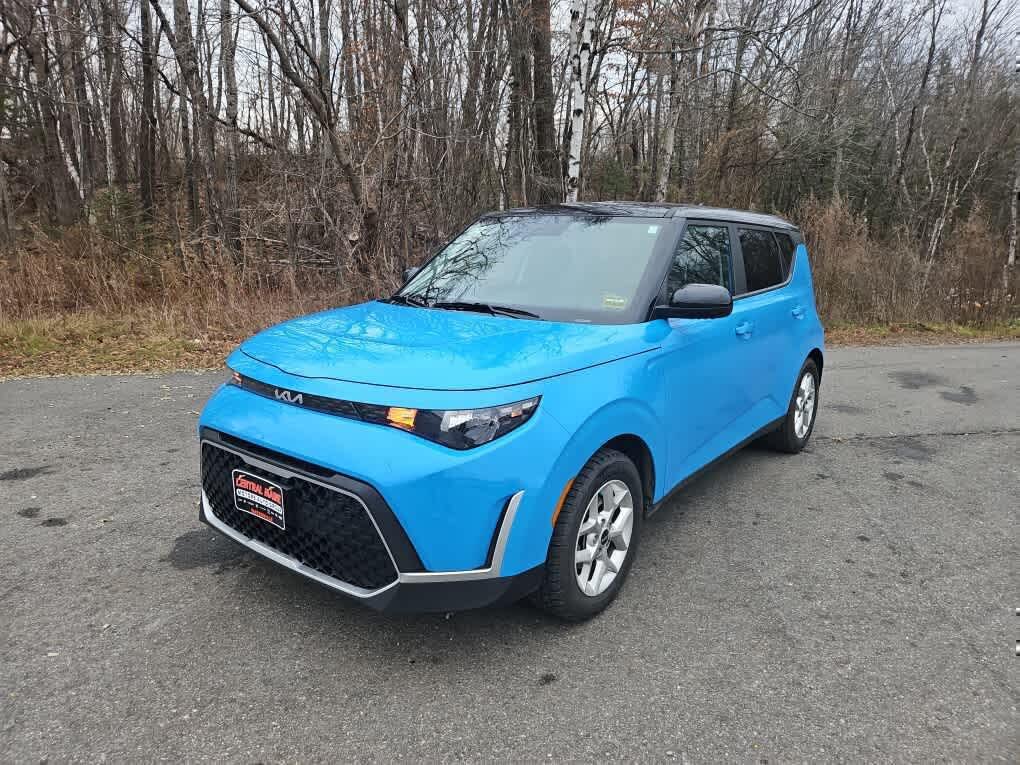 2023 Kia Soul S FWD