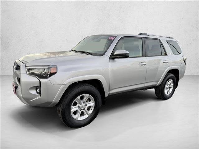 2024 Toyota 4Runner SR5 4WD