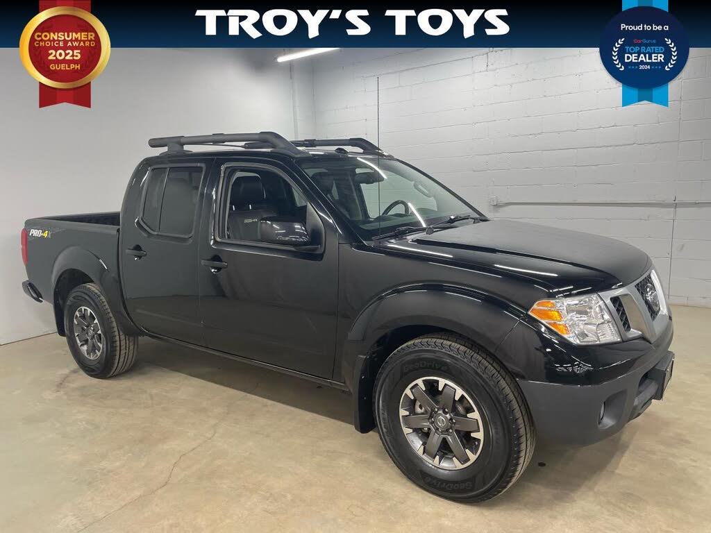 2017 Nissan Frontier PRO-4X Crew Cab 4WD