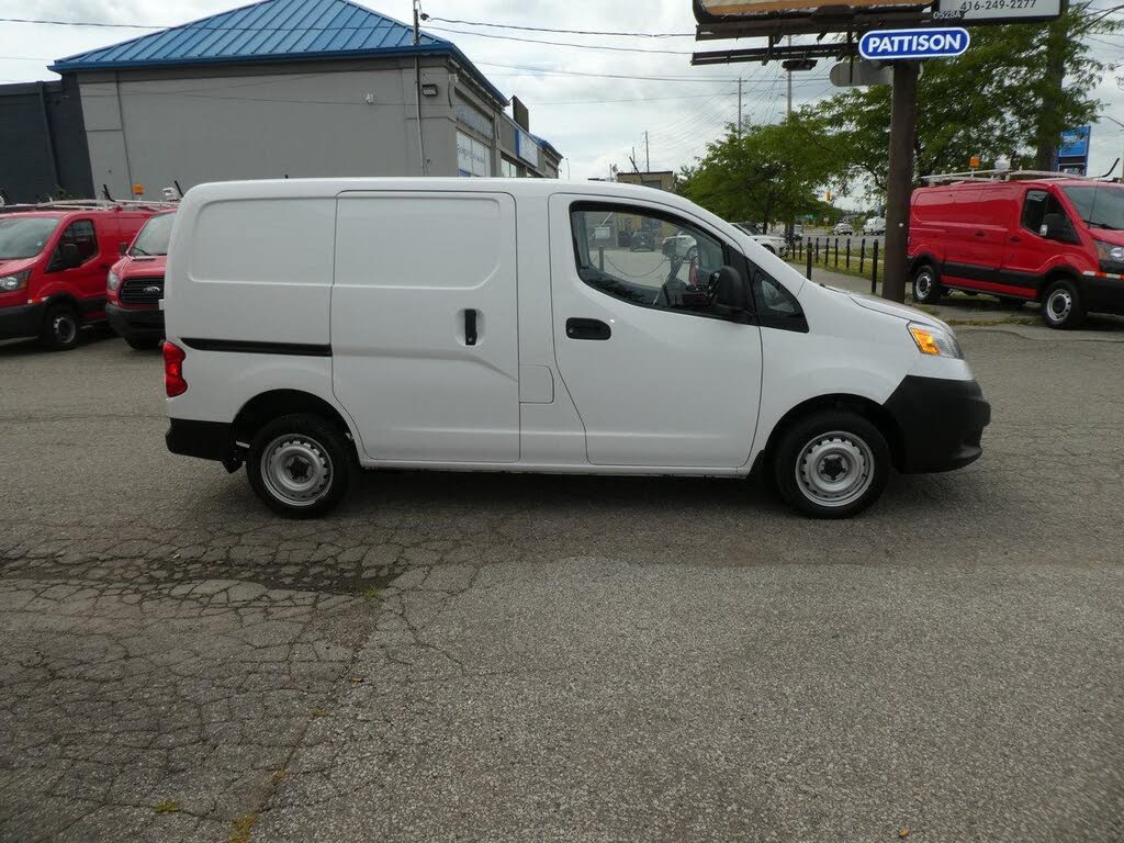 2017 Nissan NV200