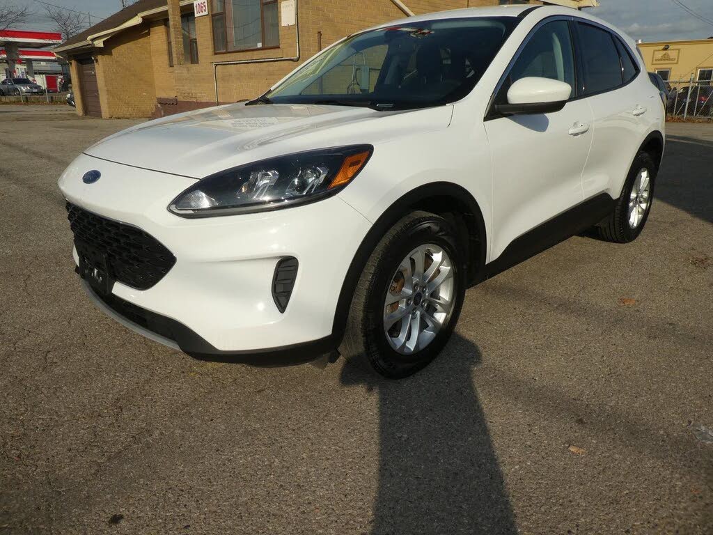 2021 Ford Escape SE AWD